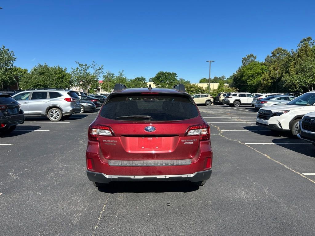 Used 2017 Subaru Outback 2.5i Limited AWD/4WD image 5