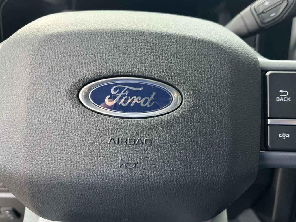 New 2026 Ford F250 Lariat w/ Tremor Off-Road Package AWD/4WD image 34