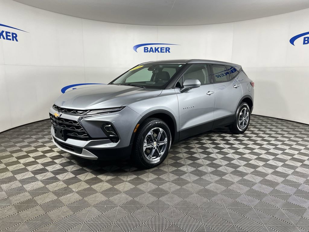 Used 2025 Chevrolet Blazer LT image 5