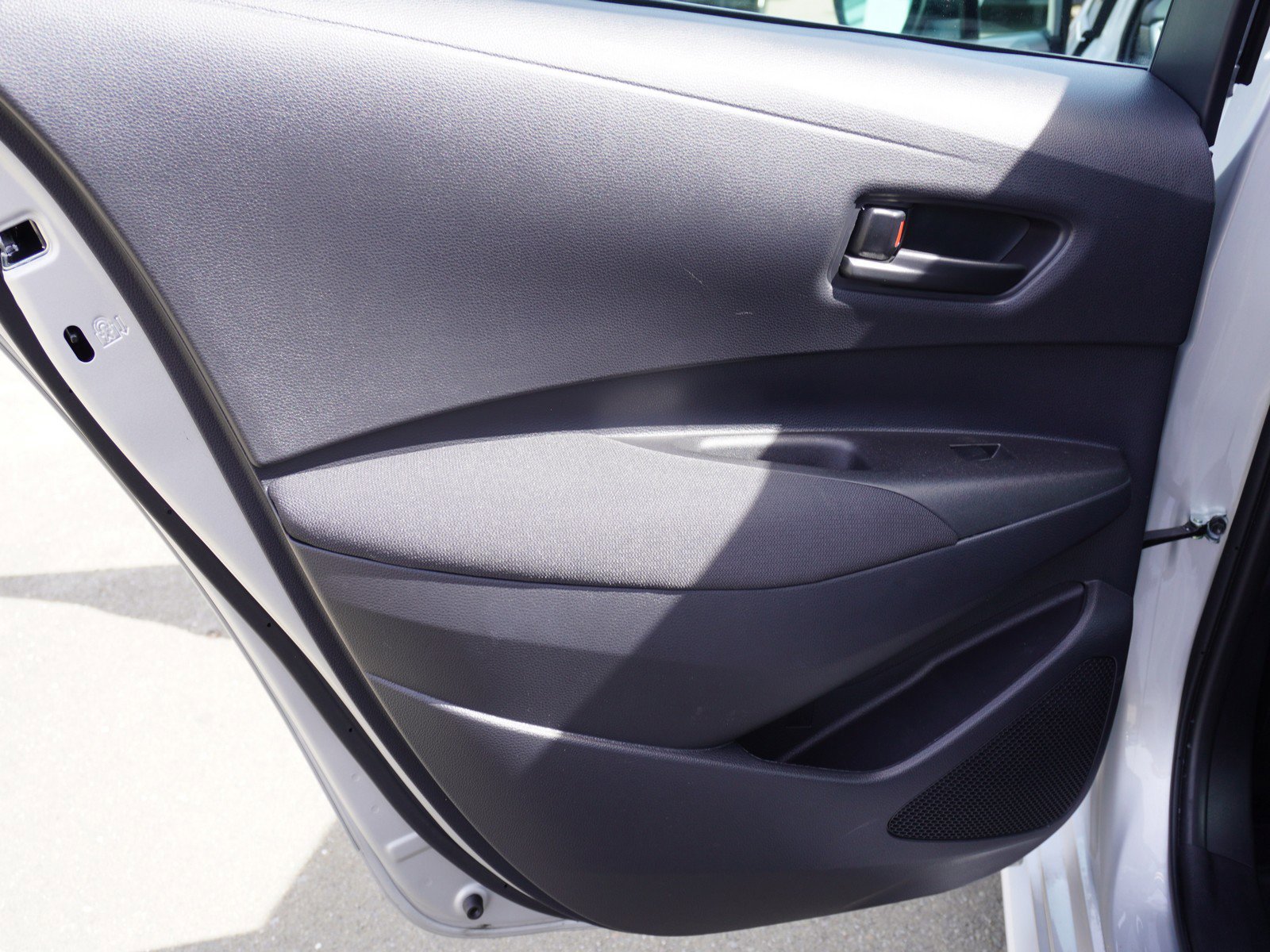 Used 2025 Toyota Corolla LE image 11