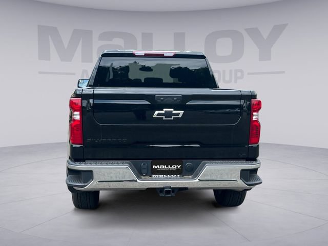 Certified 2026 Chevrolet Silverado 1500 LT w/ LPO, Dark Essentials Package AWD/4WD image 4