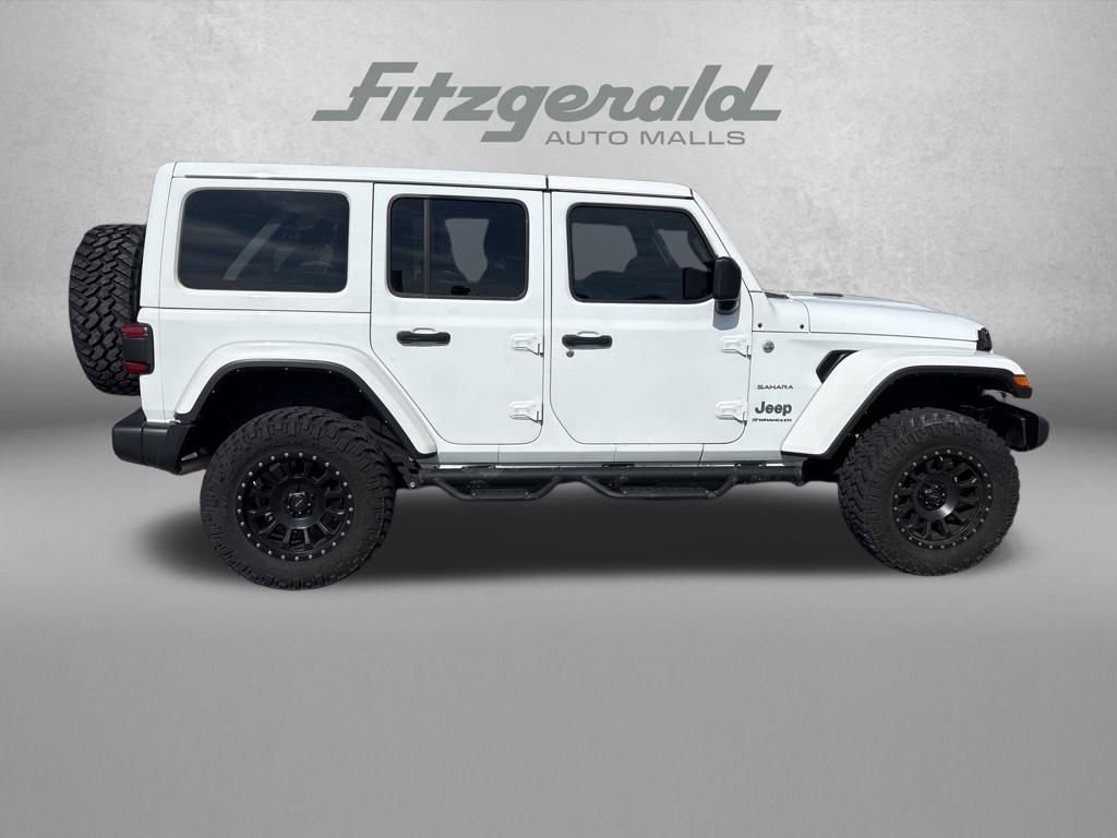 Used 2024 Jeep Wrangler Unlimited Sahara AWD/4WD image 6