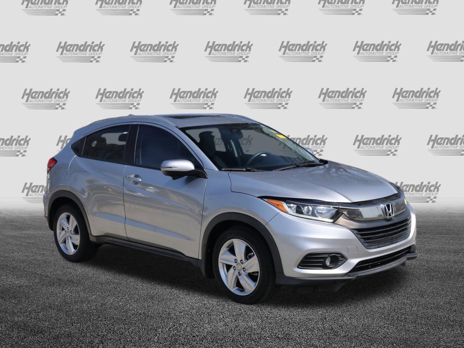 Used 2019 Honda HR-V EX image 2