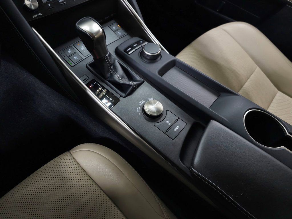 Used 2018 Lexus IS 300 AWD w/ Premium Package image 26