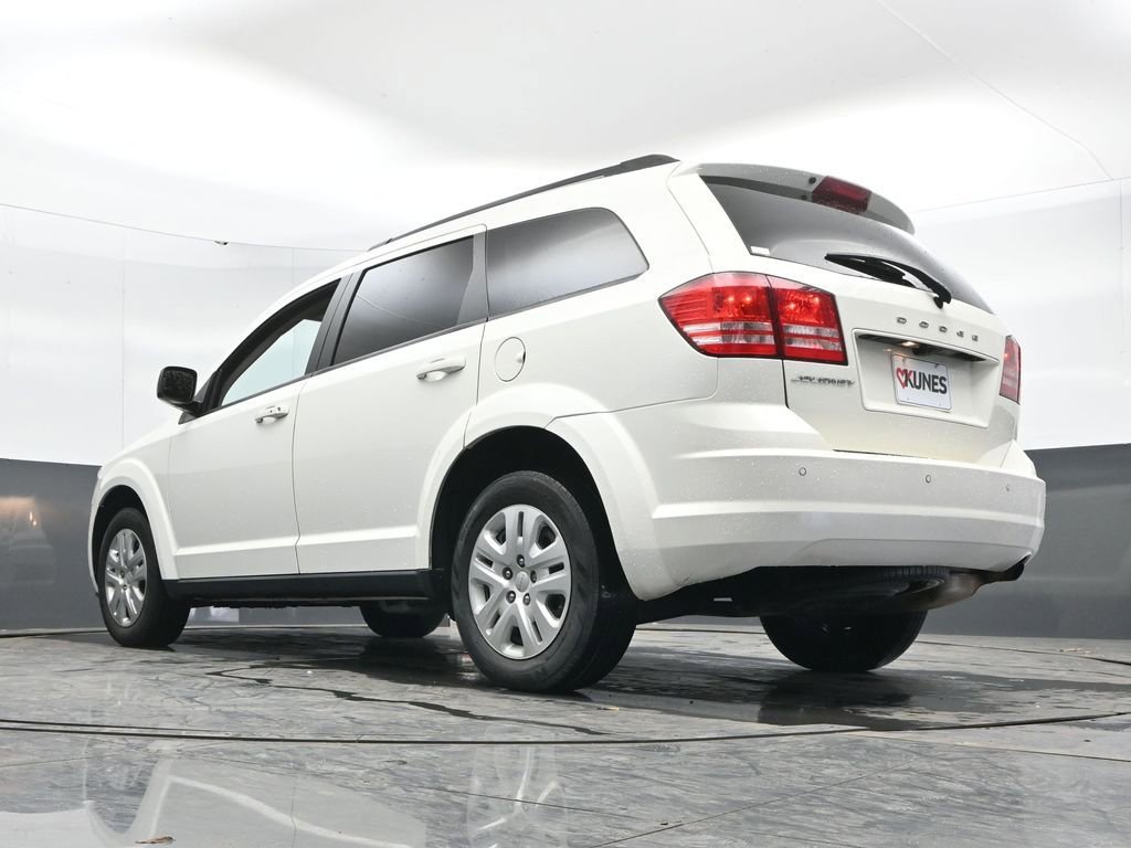 Used 2020 Dodge Journey SE image 46