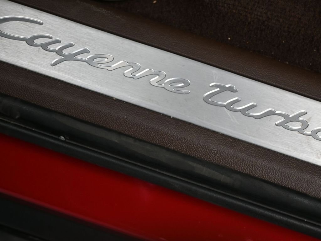 Used 2023 Porsche Cayenne Turbo w/ Premium Package Plus image 13