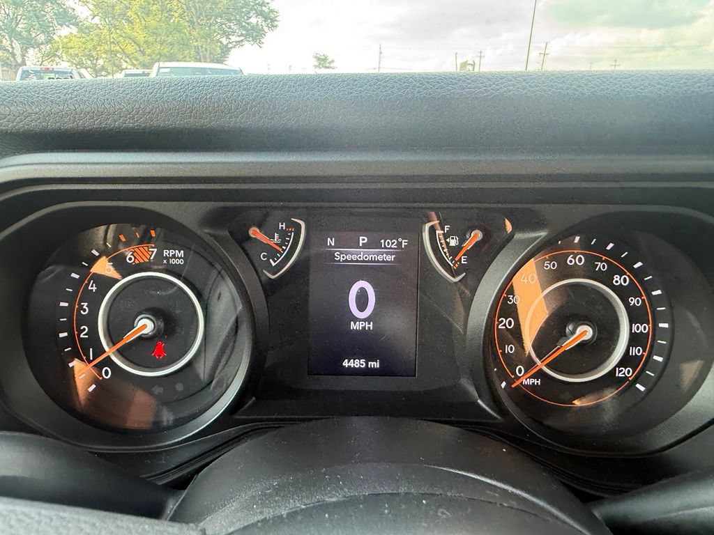 Used 2024 Jeep Wrangler Sport AWD/4WD image 16