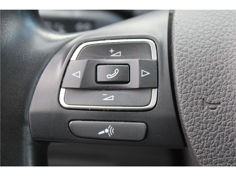 Used 2013 Volkswagen Jetta TDI image 15