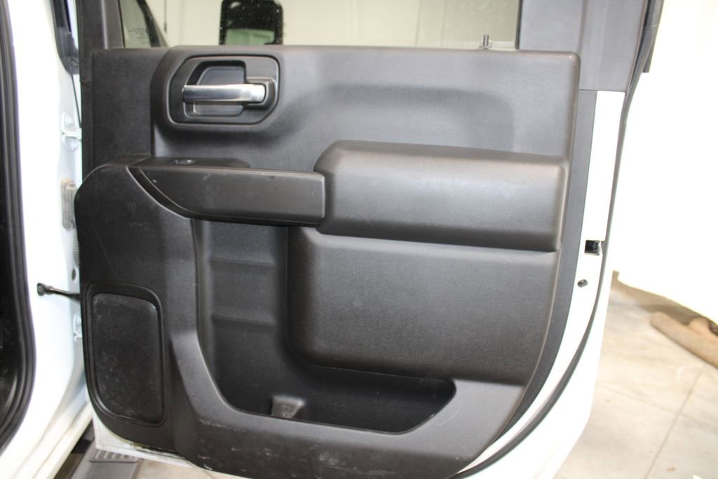 Used 2024 Chevrolet Silverado 2500 Custom w/ Custom Value Package image 31