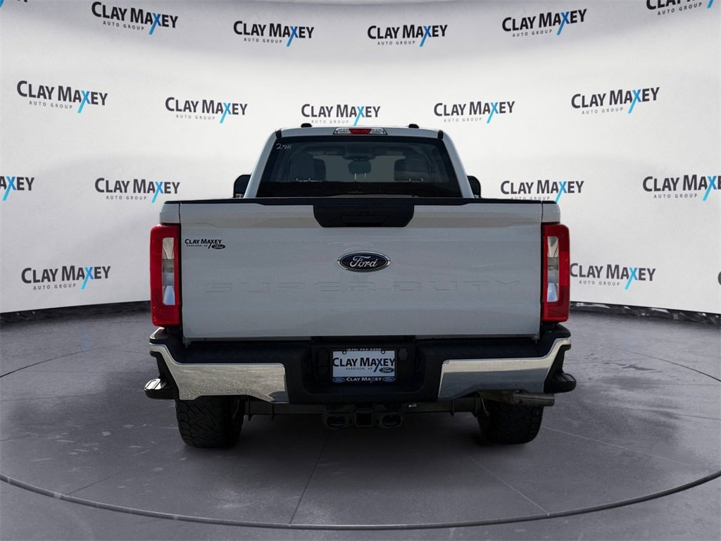 Used 2024 Ford F350 XL w/ XL Chrome Package image 4
