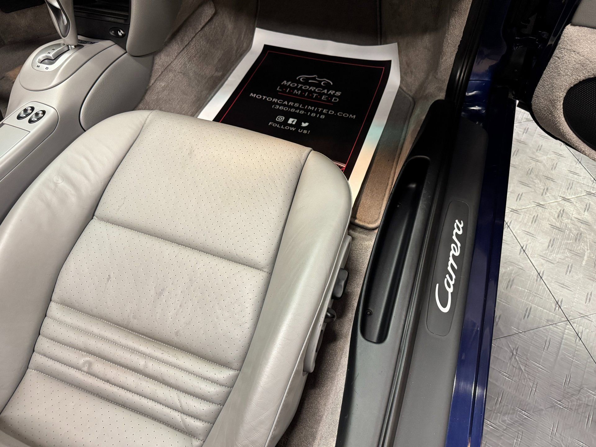 Used 2002 Porsche 911 Carrera image 29