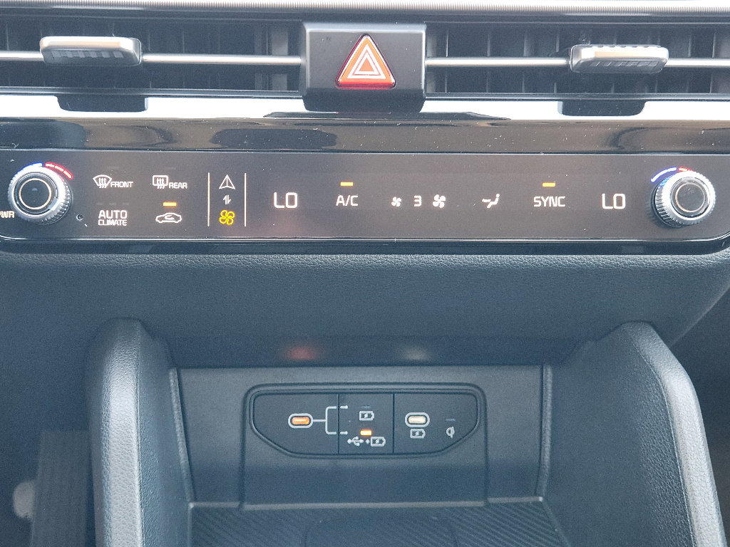 New 2026 Kia Sportage SX image 14