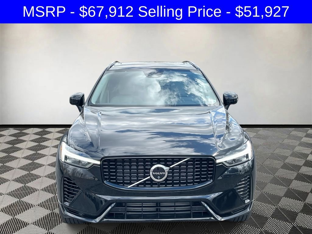 Certified 2025 Volvo XC60 T8 Plus w/ Protection Package Premier image 8