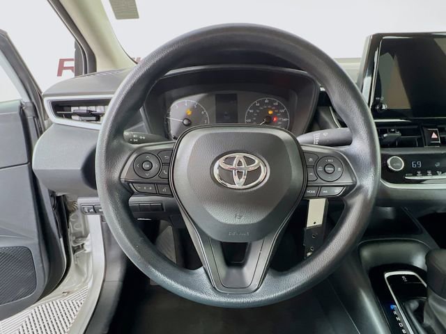 Used 2024 Toyota Corolla LE FWD image 12
