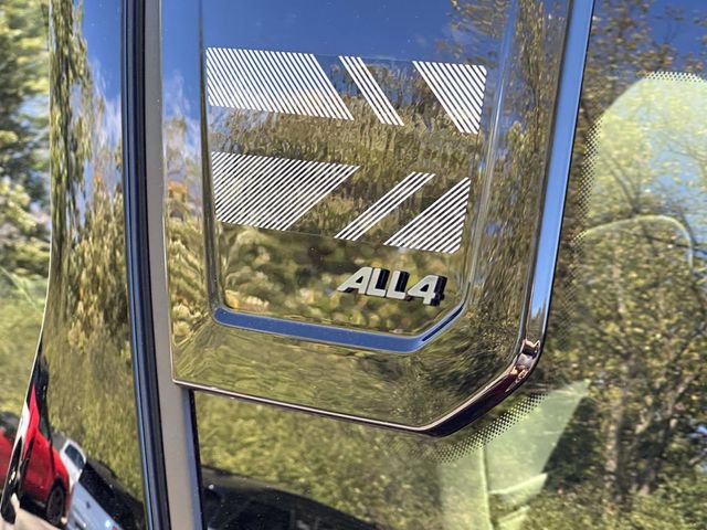 Certified 2026 MINI Cooper Countryman S image 9