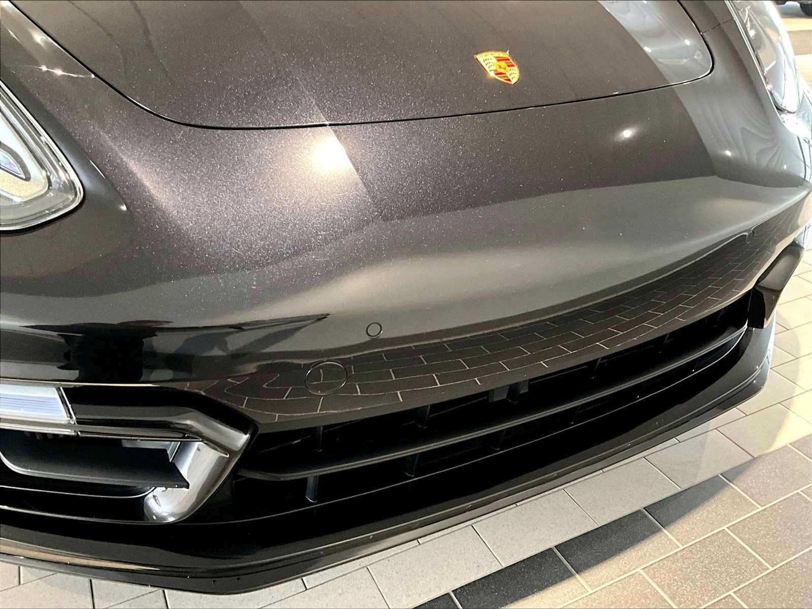 Used 2023 Porsche Panamera 4S image 32