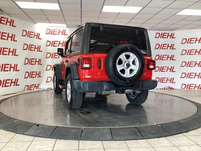 Used 2019 Jeep Wrangler Sport AWD/4WD image 5