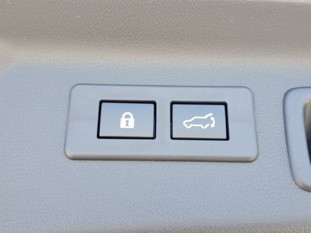 New 2025 Subaru Forester Touring image 27