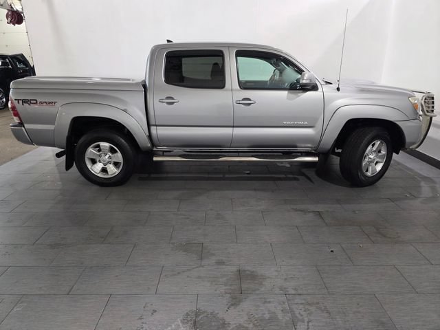 Used 2015 Toyota Tacoma 4x4 Double Cab w/ TRD Sport Package image 6
