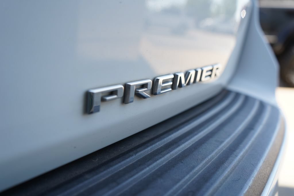Used 2023 Chevrolet Tahoe Premier RWD image 6