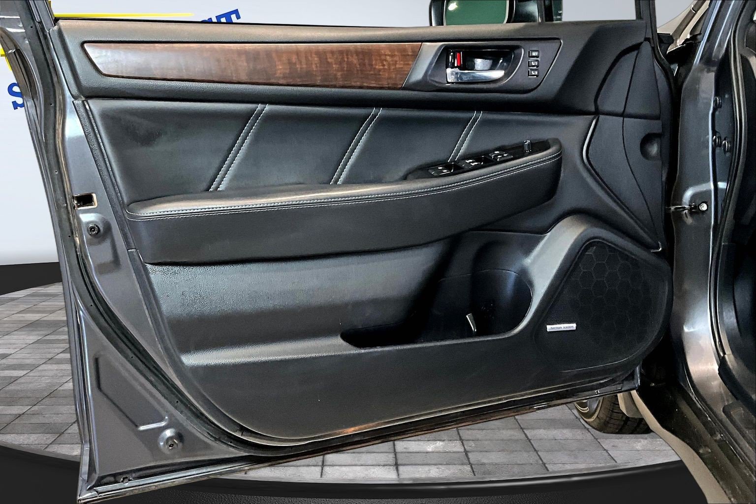 Used 2019 Subaru Outback 2.5i Limited AWD/4WD image 20