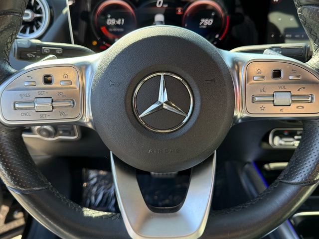 Used 2021 Mercedes-Benz GLA 250 image 28