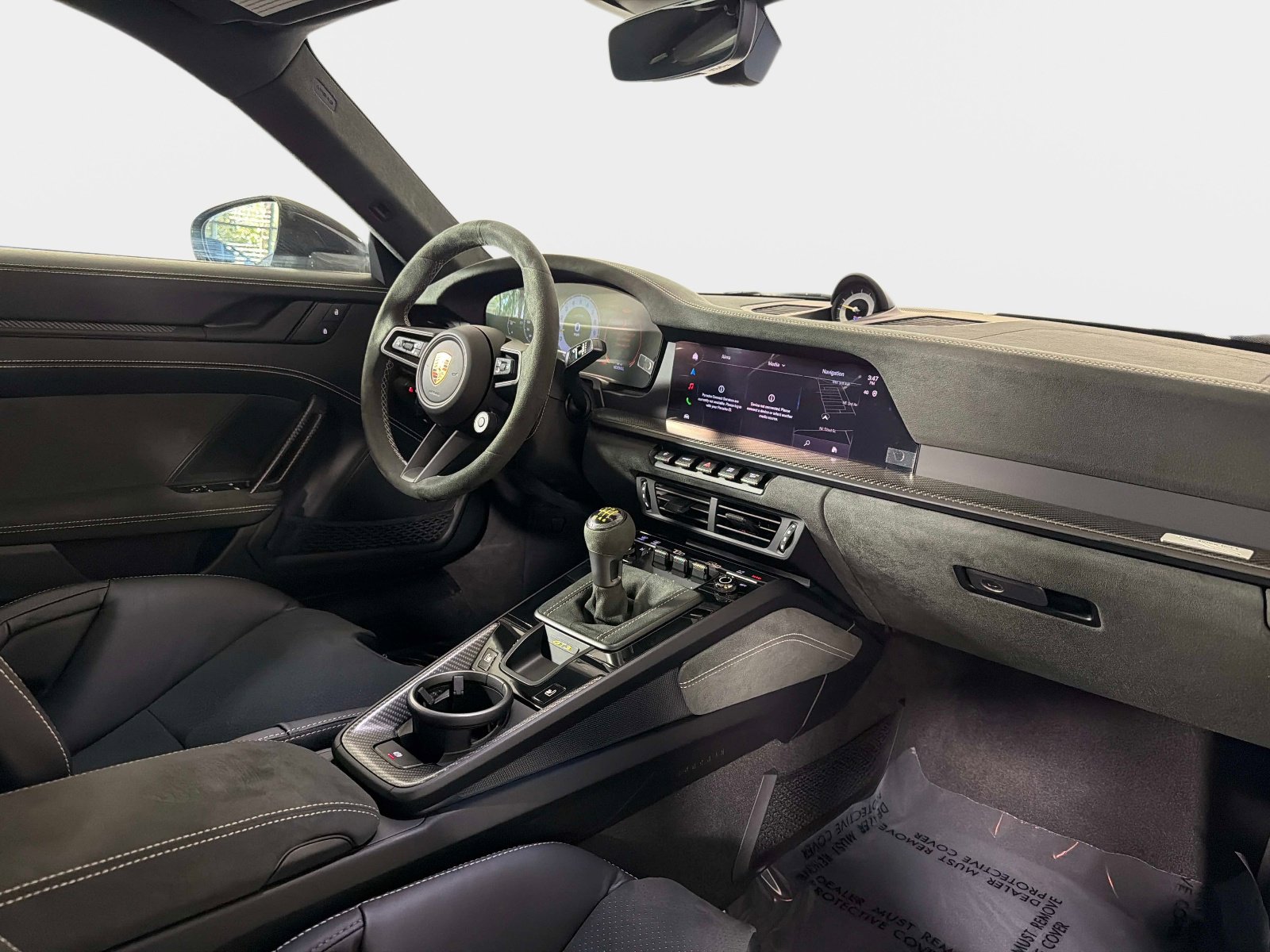 Used 2026 Porsche 911 GT3 w/ Weissach Package RWD image 28