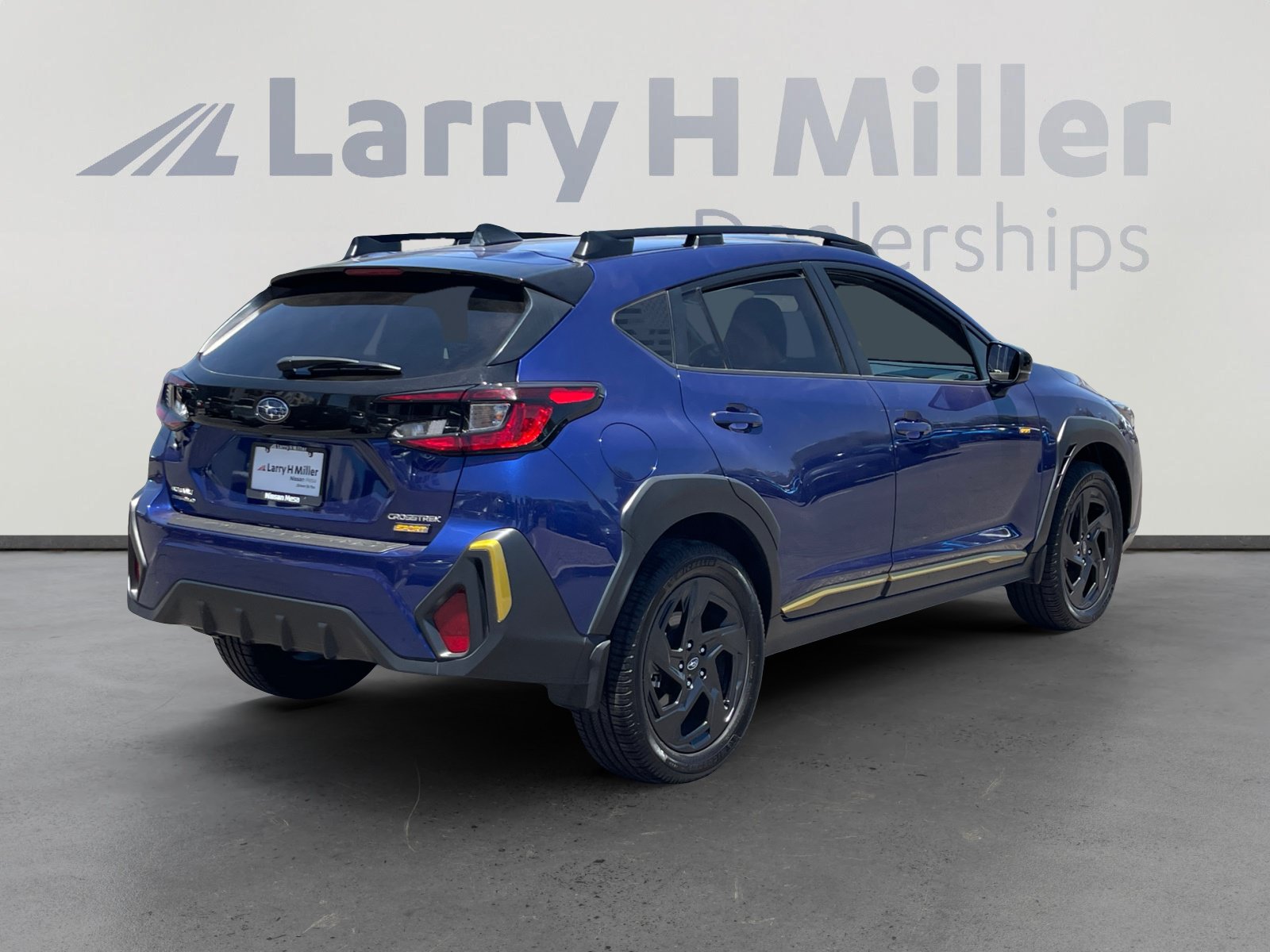 Used 2024 Subaru Crosstrek 2.5i Sport w/ Crosstrek Mirror Package AWD/4WD image 5