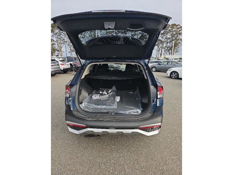 New 2025 Kia Sportage EX image 35