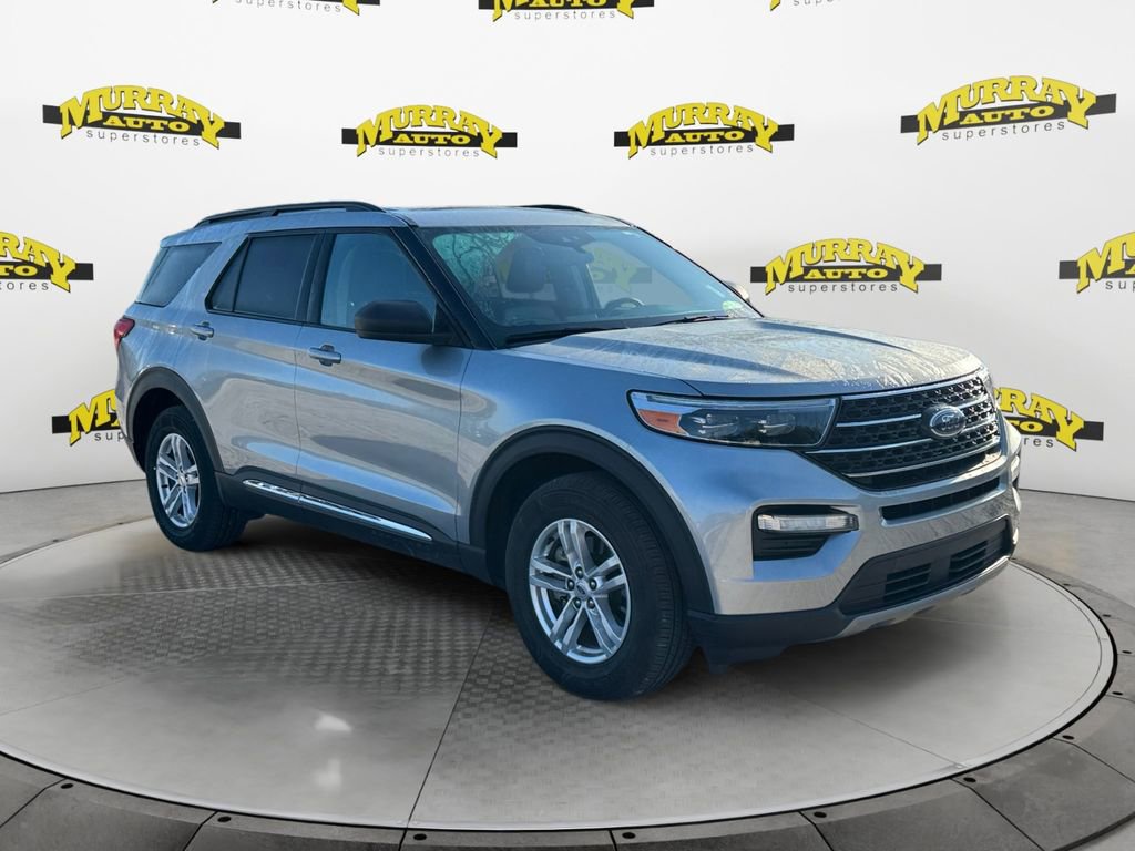 Certified 2022 Ford Explorer XLT w/ Equipment Group 202A image 7