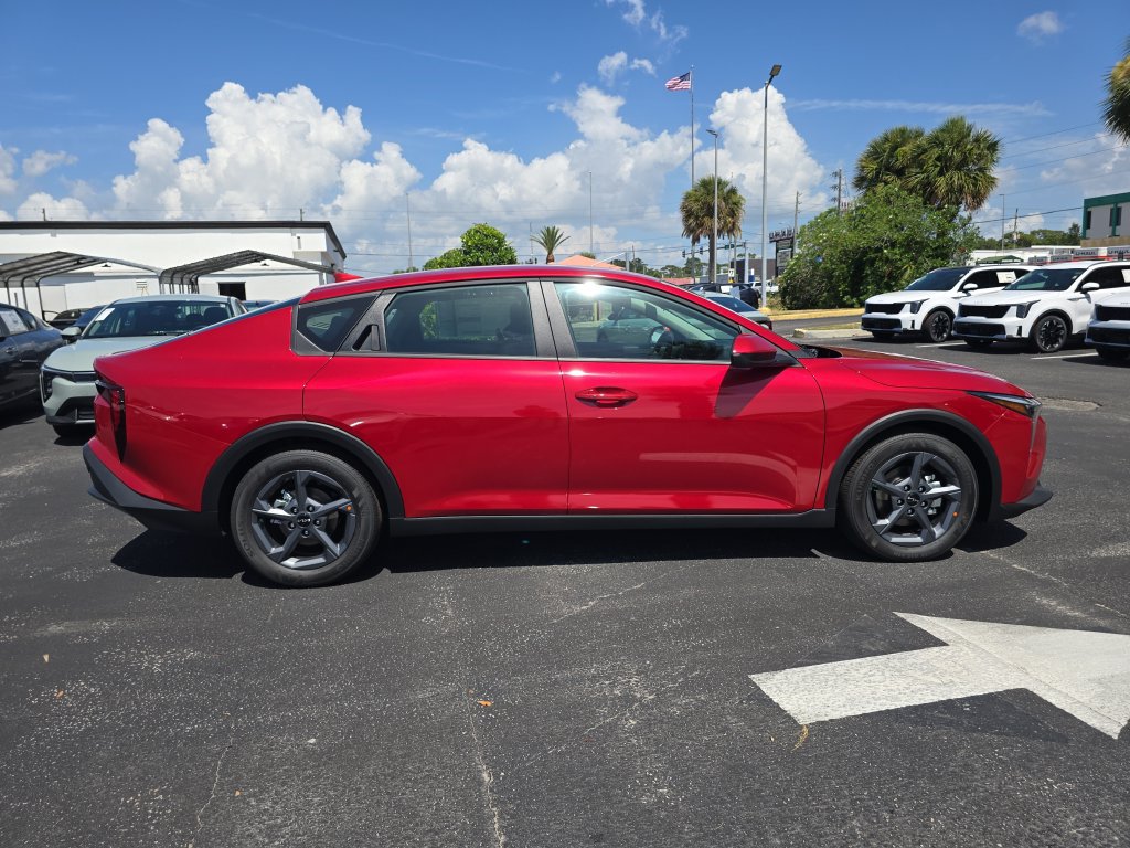 New 2026 Kia K4 FWD image 9