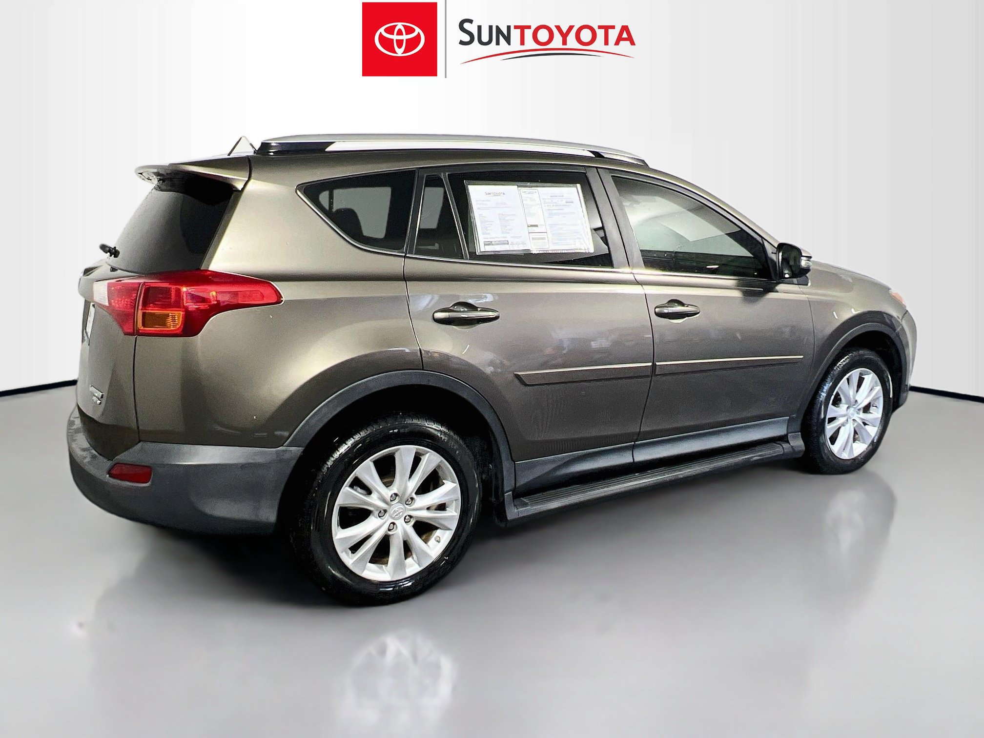 Used 2013 Toyota RAV4 Limited AWD/4WD image 4