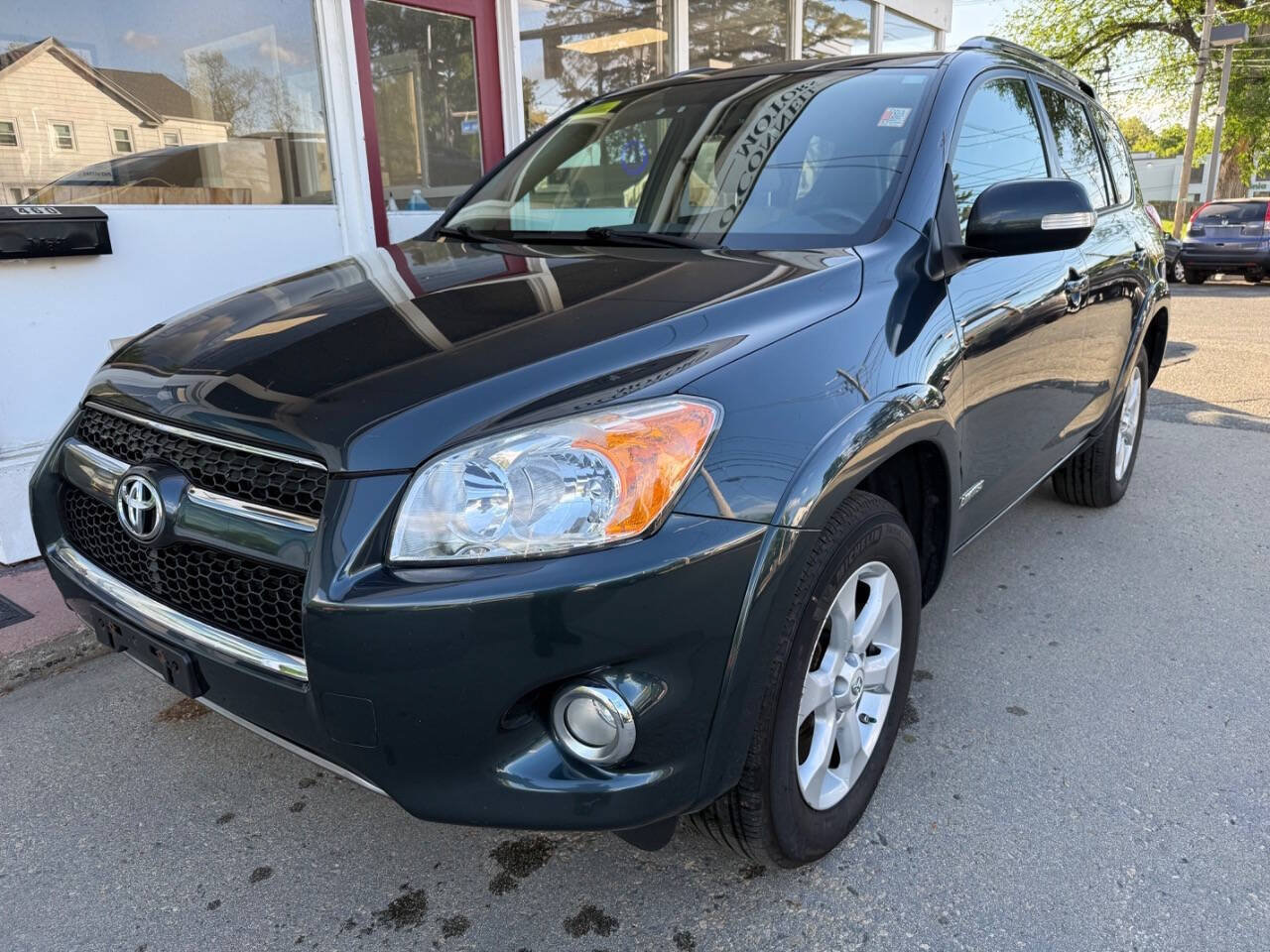Used 2012 Toyota RAV4 Limited w/ Premium Plus Value Pkg AWD/4WD image 6