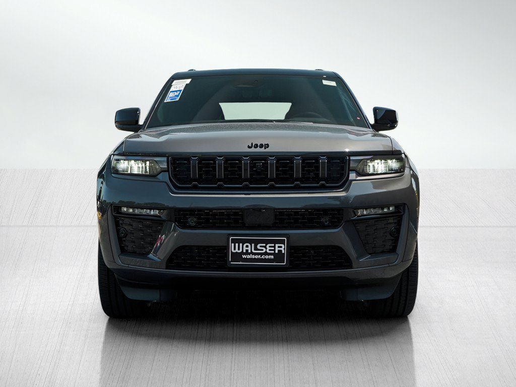 New 2026 Jeep Grand Cherokee Limited AWD/4WD image 2