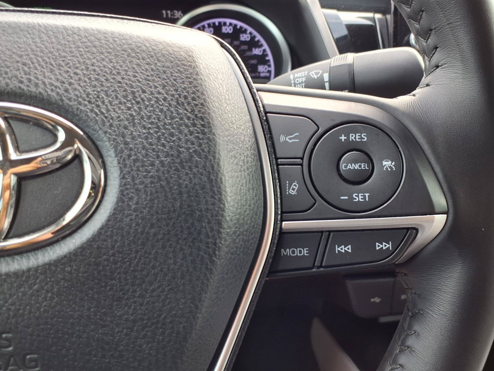 Used 2023 Toyota Camry XLE FWD image 19