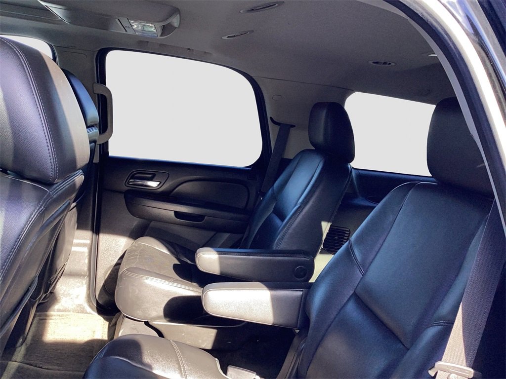 Used 2012 Chevrolet Tahoe LTZ image 13