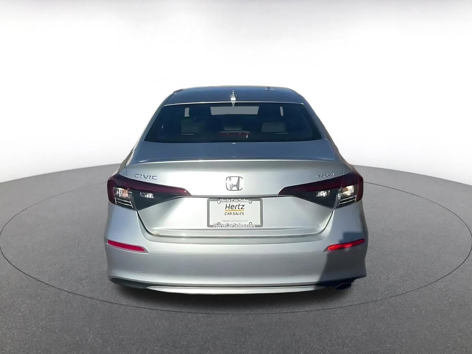 Used 2025 Honda Civic Sport image 11