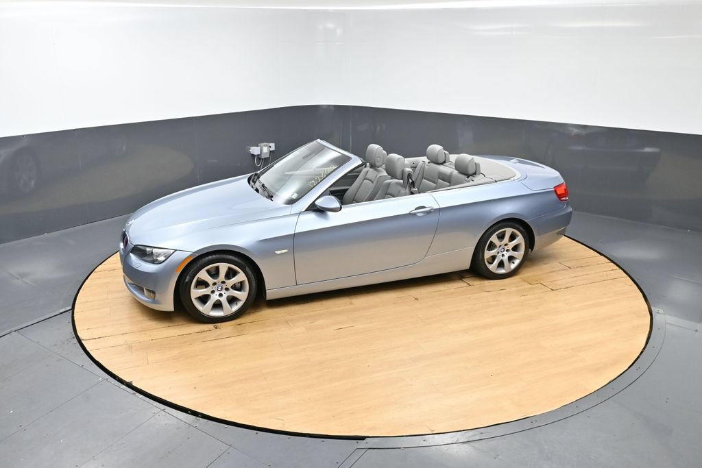 Used 2009 BMW 335i Convertible RWD image 35