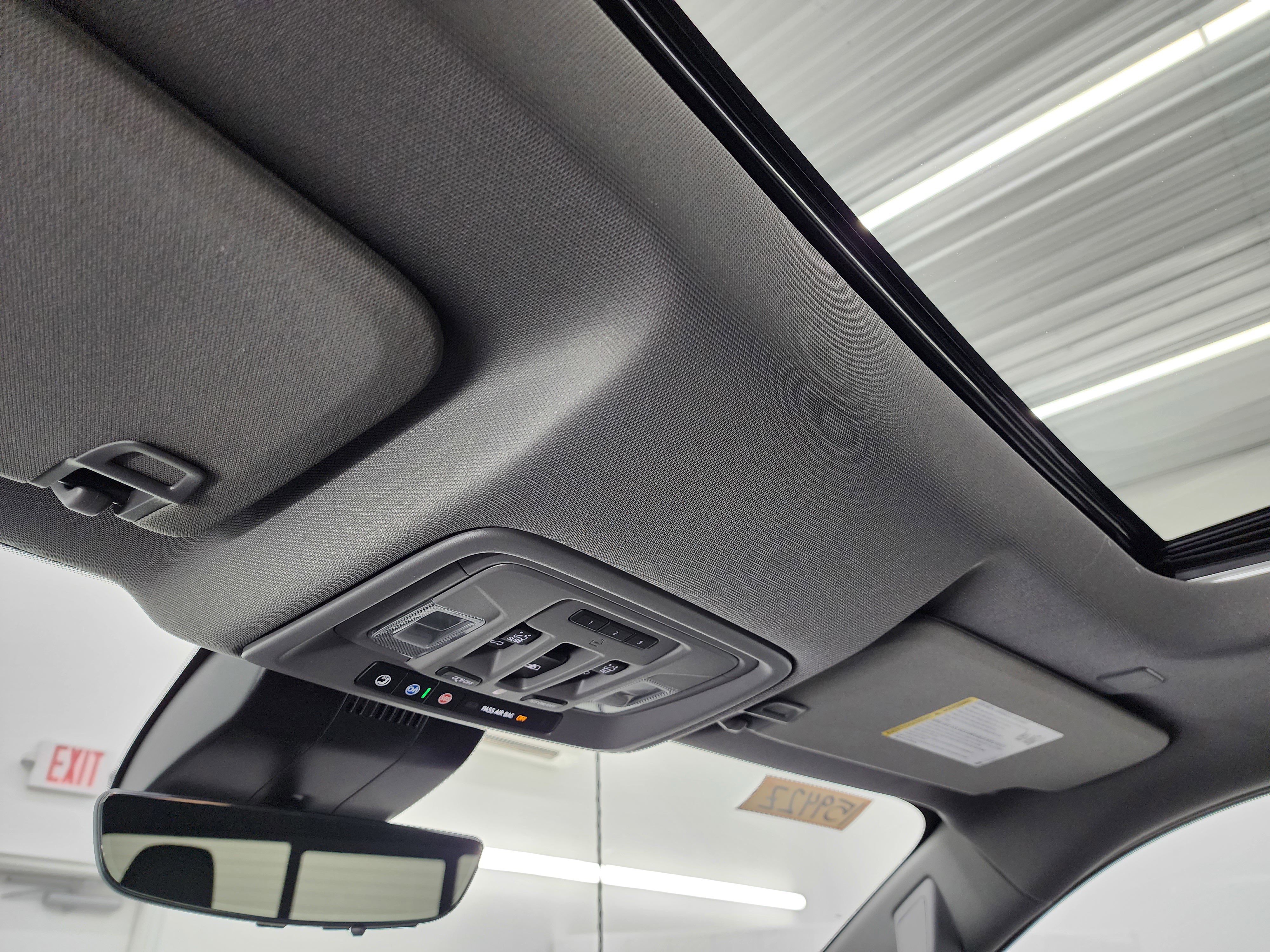 Used 2024 GMC Sierra 2500 Denali w/ Denali Reserve Package image 13