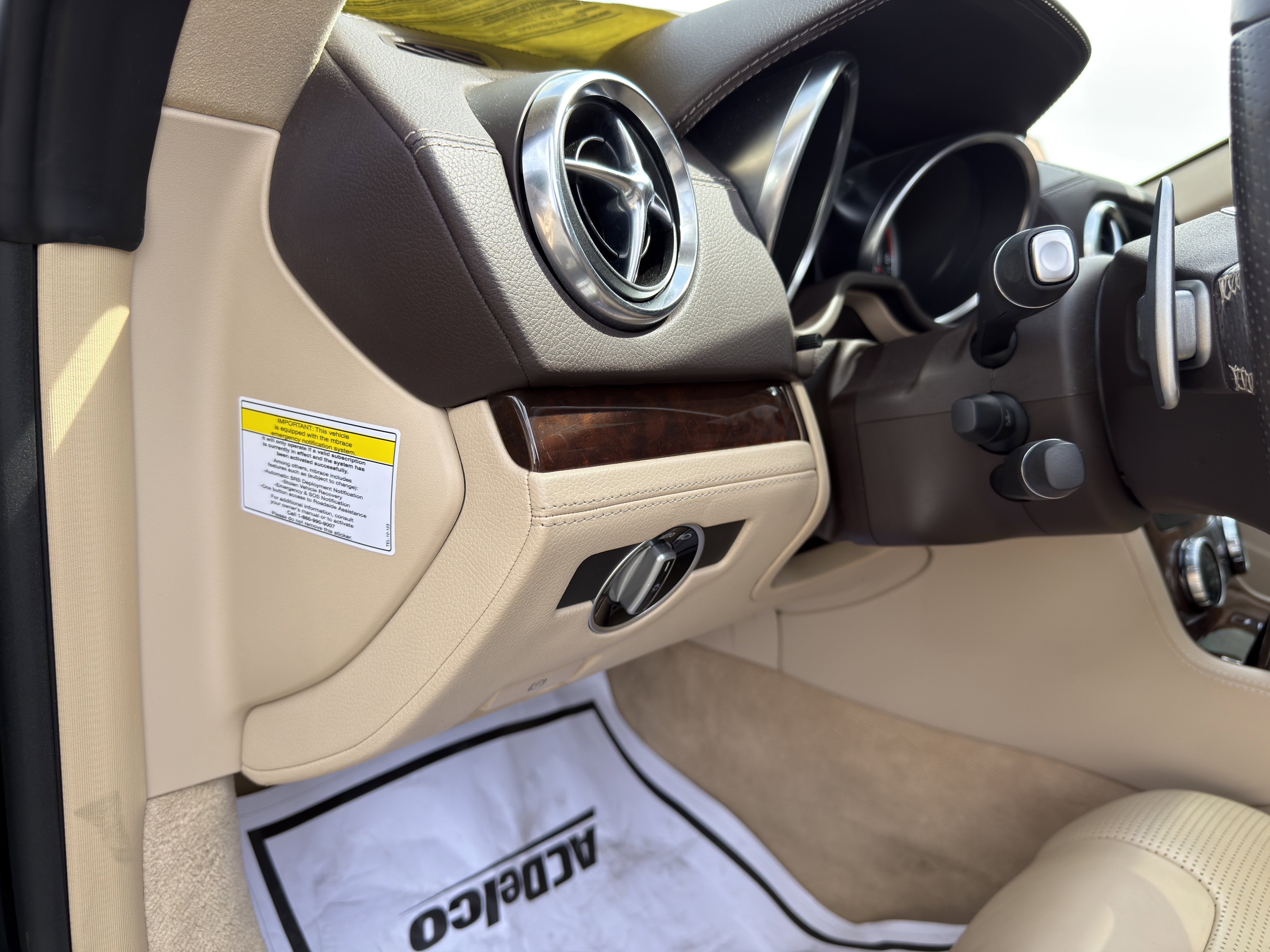 Used 2013 Mercedes-Benz SL 63 AMG image 18