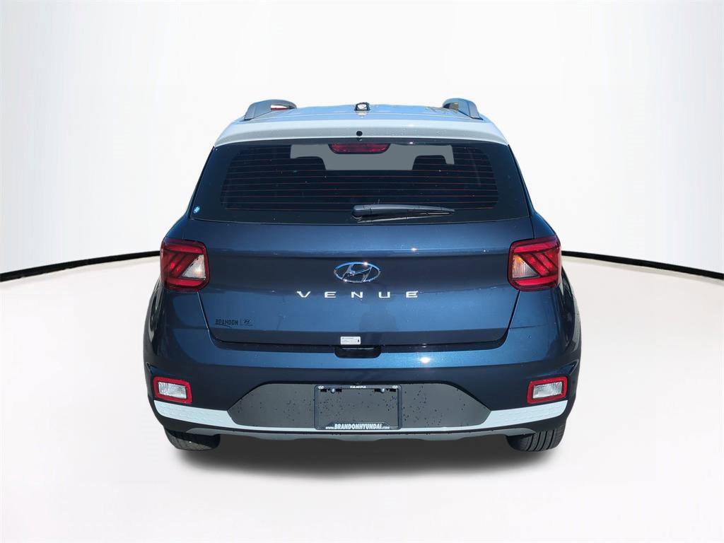 New 2025 Hyundai Venue Limited image 6