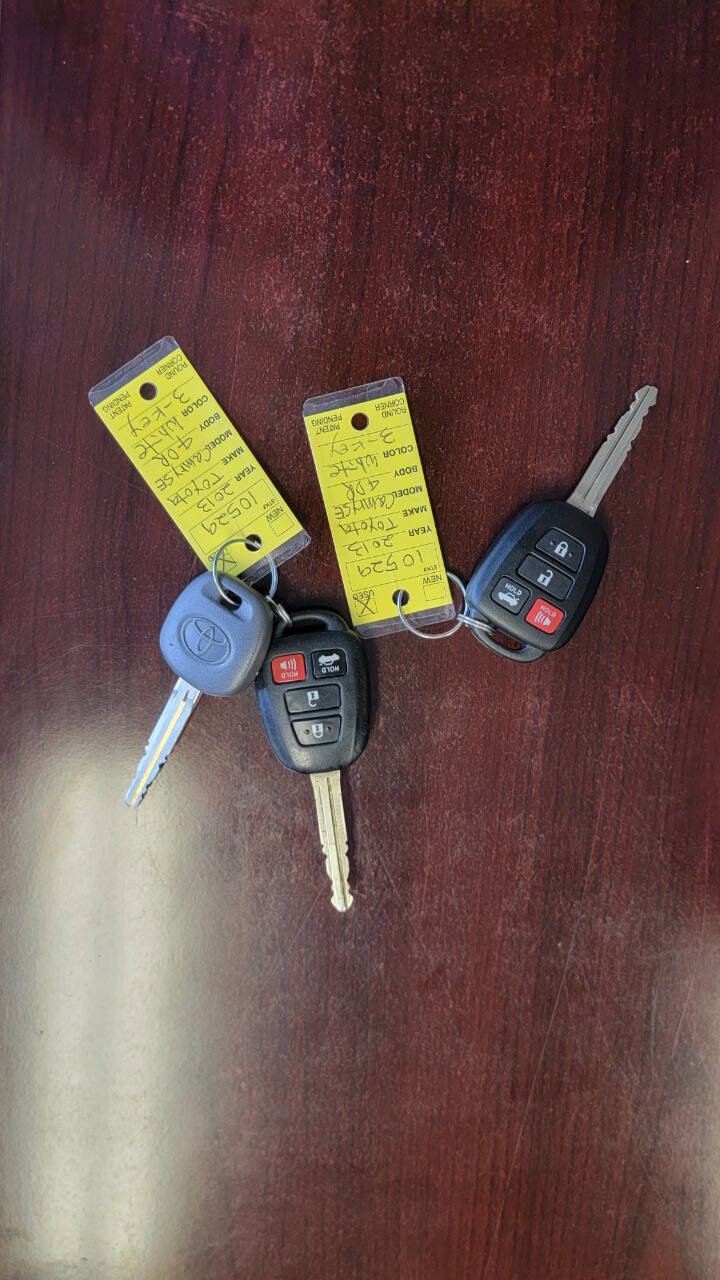 Used 2013 Toyota Camry SE image 33