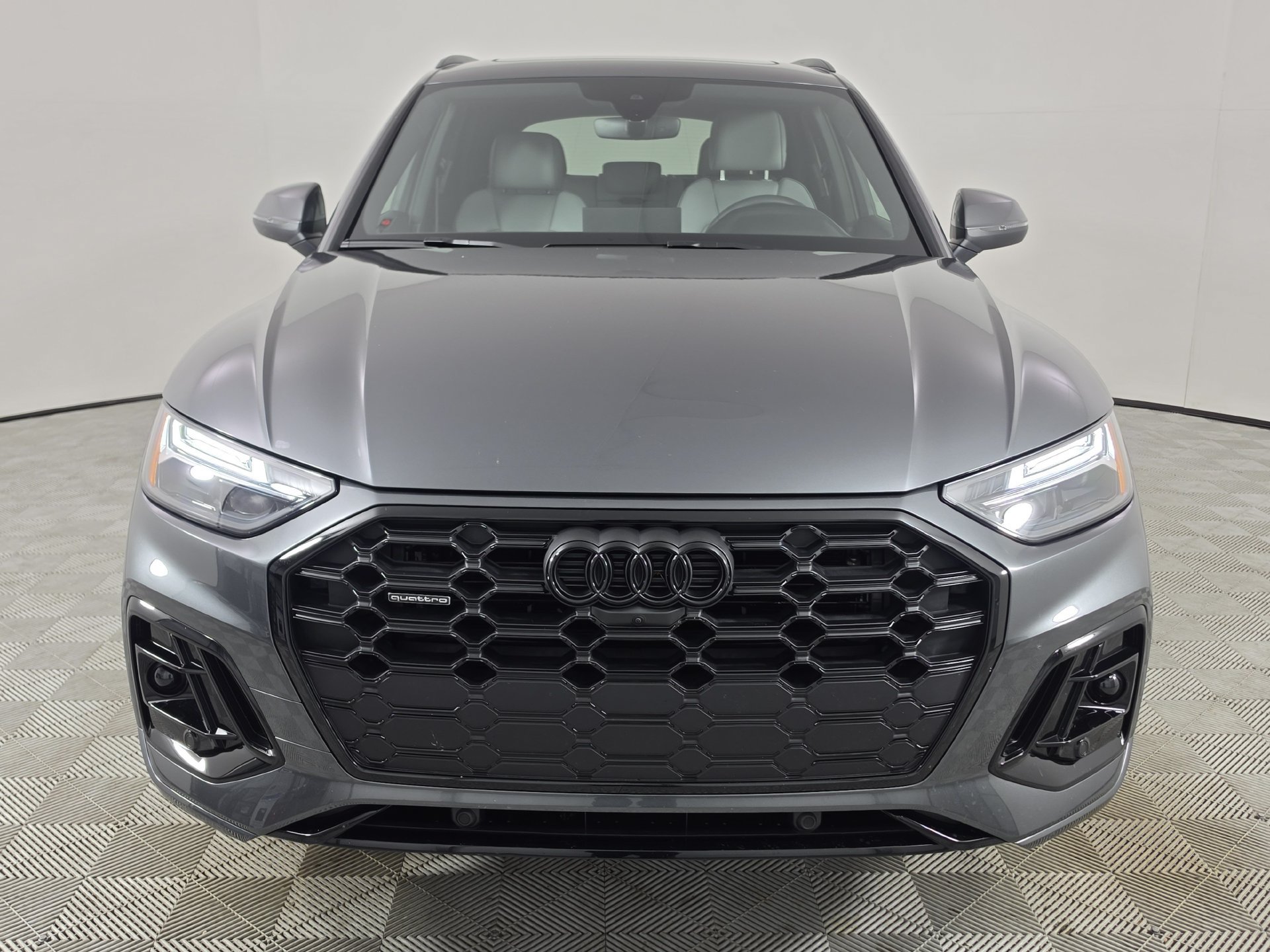 Certified 2024 Audi Q5 2.0T Premium Plus w/ Premium Plus Package AWD/4WD image 40