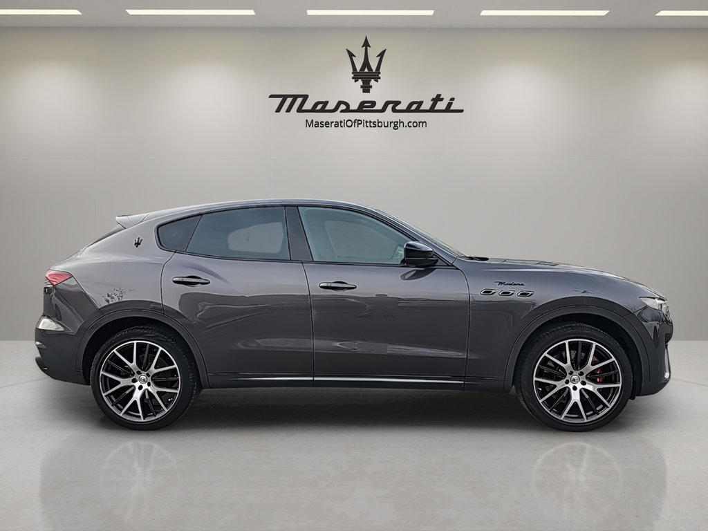 Used 2024 Maserati Levante Modena Ultima AWD/4WD image 4