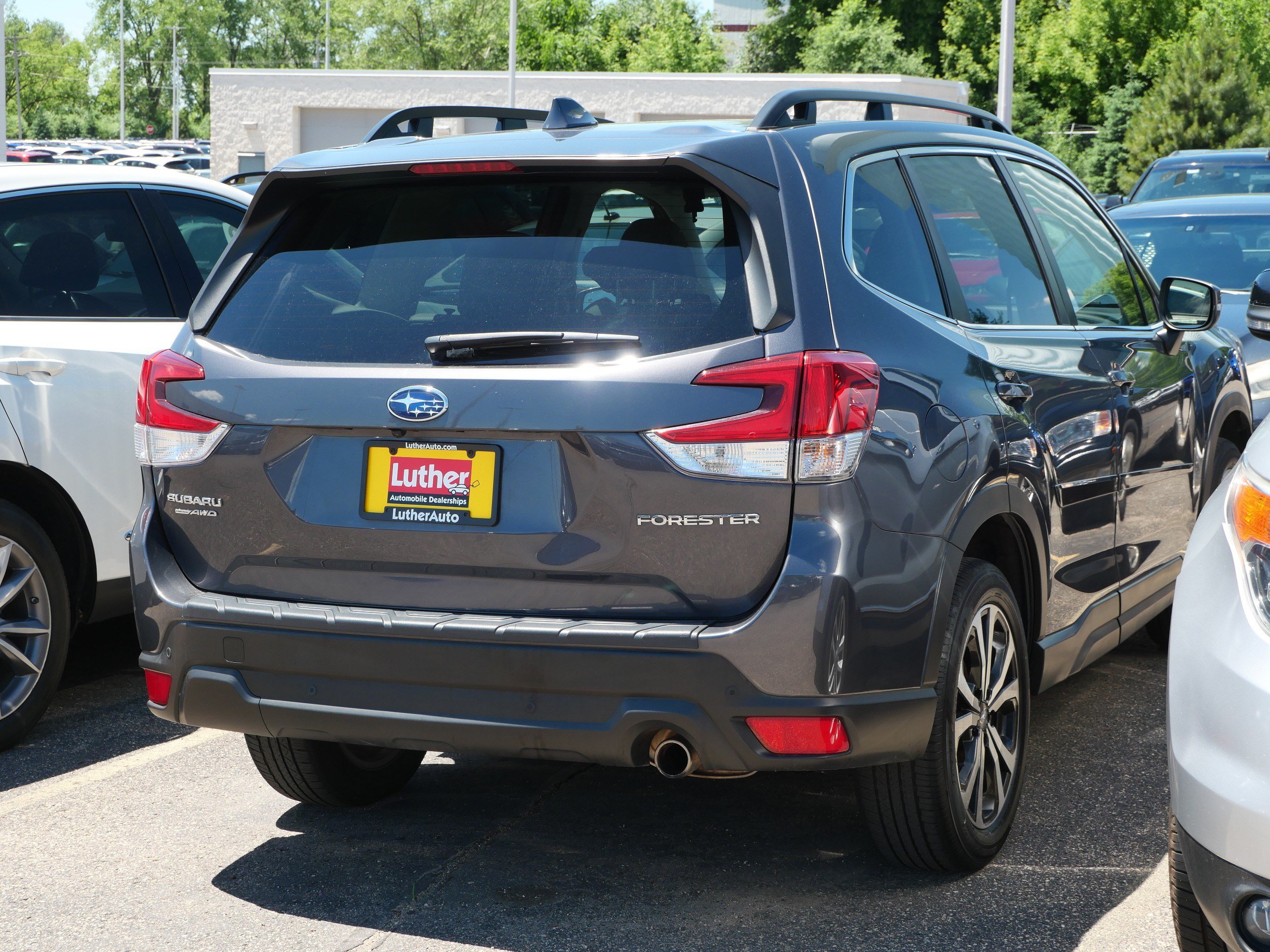 Used 2022 Subaru Forester Limited w/ Popular Package #3 AWD/4WD image 5