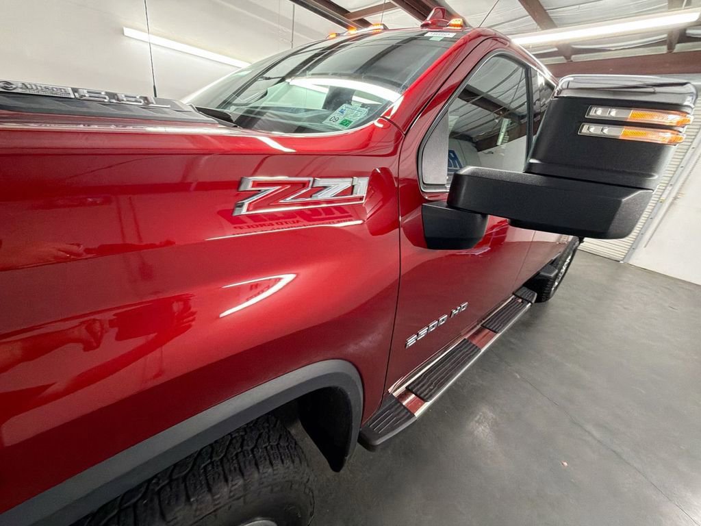 Certified 2024 Chevrolet Silverado 2500 LTZ w/ LTZ Convenience Package AWD/4WD image 31