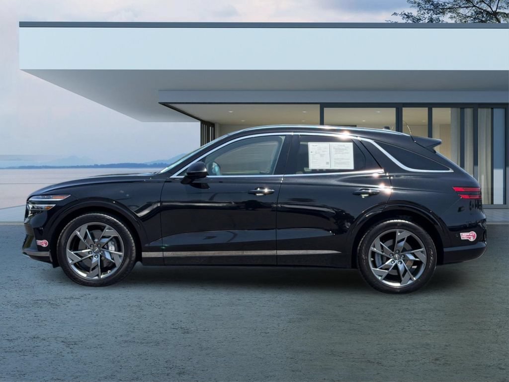 Used 2023 Genesis Electrified GV70 AWD/4WD image 8
