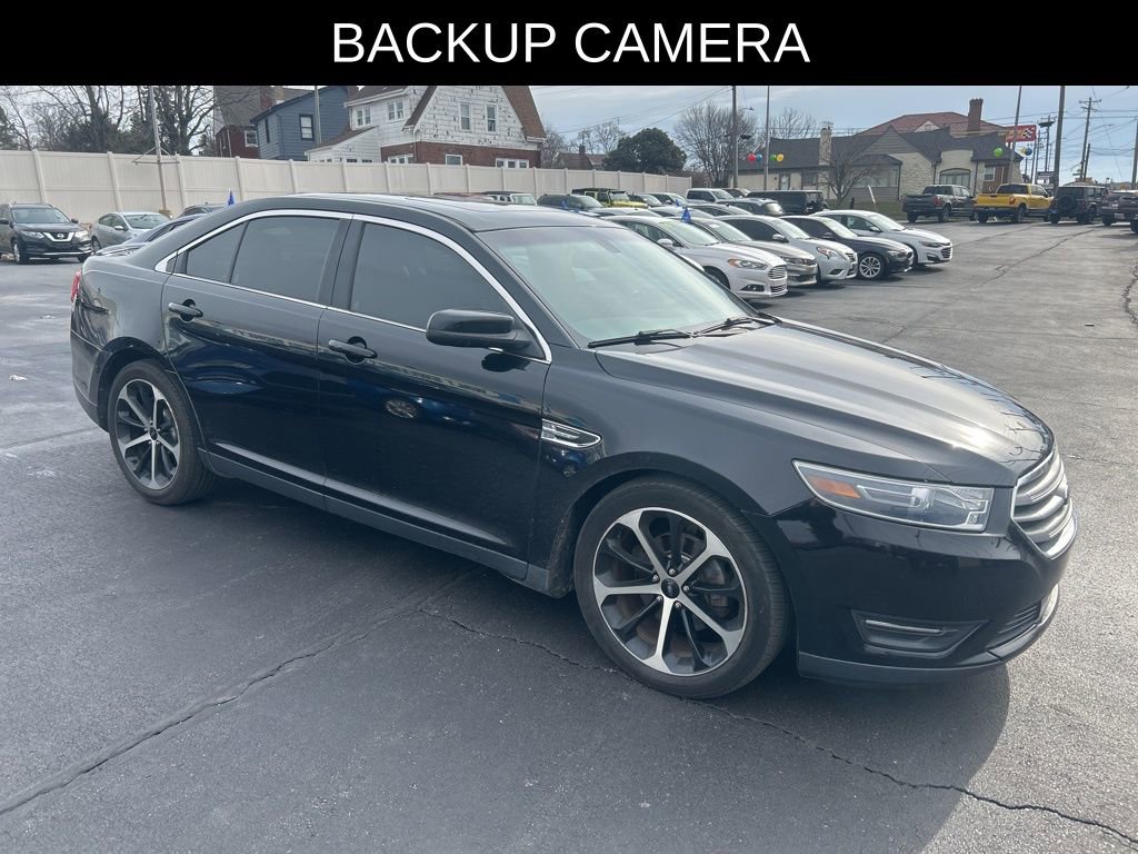 Used 2016 Ford Taurus SEL w/ Equipment Group 201A image 5