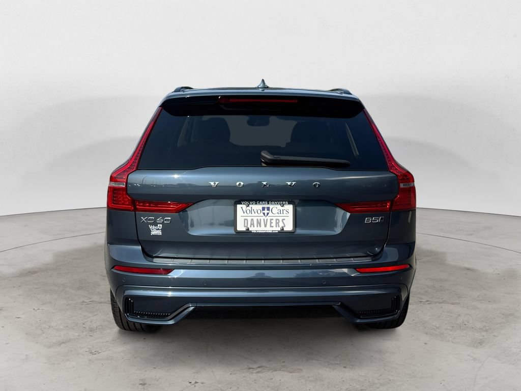 Certified 2024 Volvo XC60 B5 Plus w/ Climate Package AWD/4WD image 5