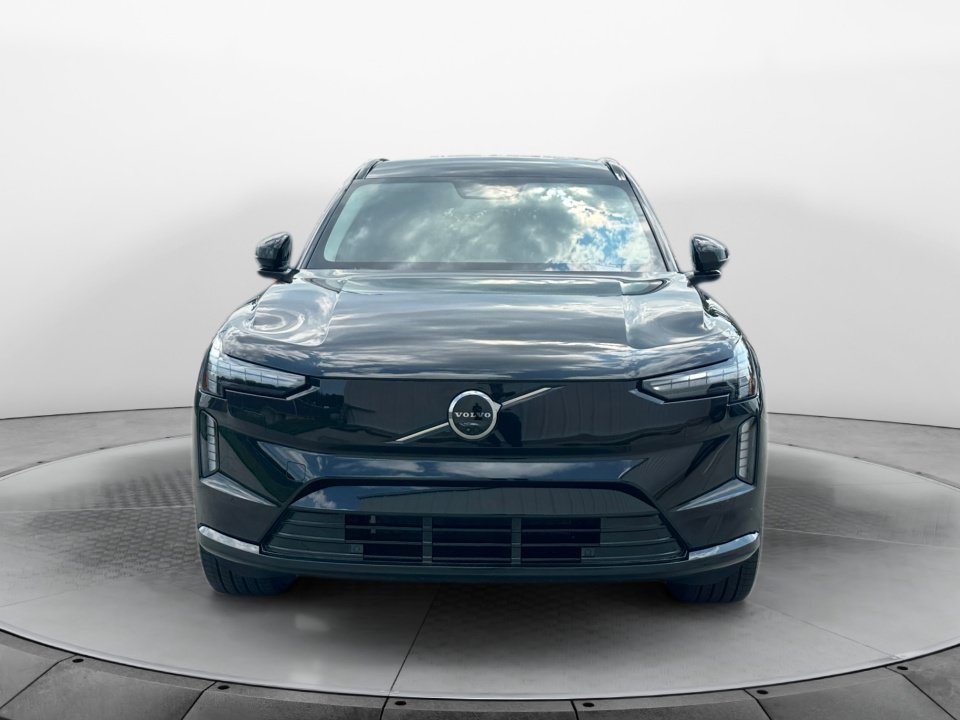 New 2026 Volvo EX90 Ultra AWD/4WD image 2